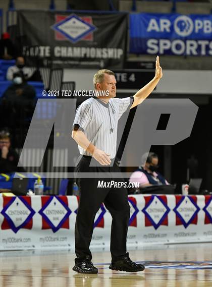 Thumbnail 3 in Jonesboro vs. Maumelle (AAA 5A Final) photogallery.