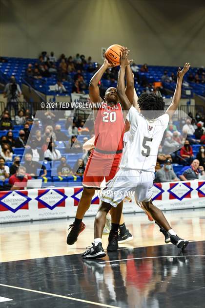 Thumbnail 3 in Jonesboro vs. Maumelle (AAA 5A Final) photogallery.
