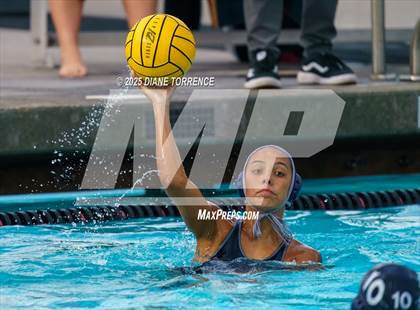 Thumbnail 3 in Newport Harbor vs Oaks Christian (Newport Invite) photogallery.