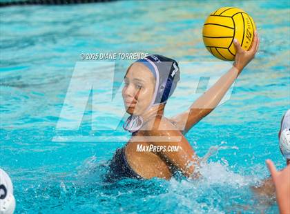 Thumbnail 2 in Newport Harbor vs Oaks Christian (Newport Invite) photogallery.