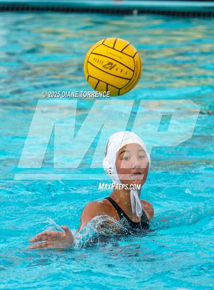 Thumbnail 3 in Newport Harbor vs Oaks Christian (Newport Invite) photogallery.