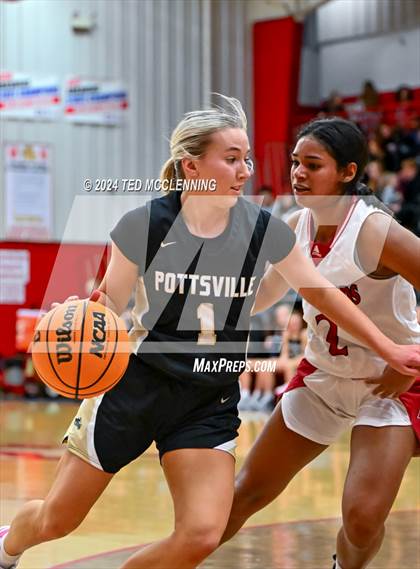 Thumbnail 2 in Pottsville @ Dardanelle photogallery.