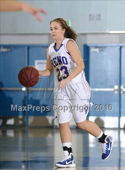 Thumbnail 2 in Galt vs. Reno (Lady Bulldogs Winter Classic) photogallery.
