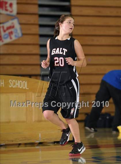 Thumbnail 1 in Galt vs. Reno (Lady Bulldogs Winter Classic) photogallery.