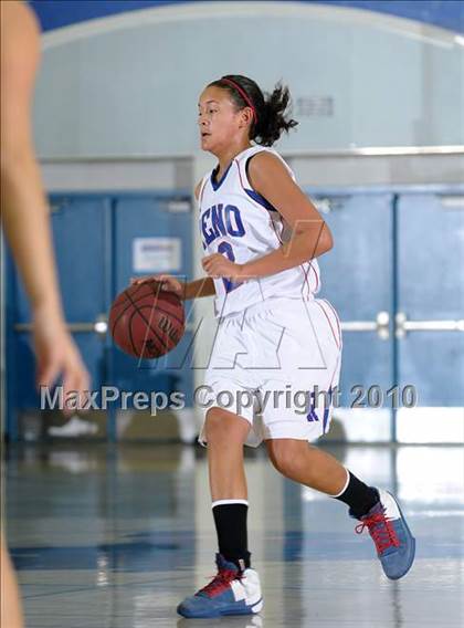 Thumbnail 2 in Galt vs. Reno (Lady Bulldogs Winter Classic) photogallery.