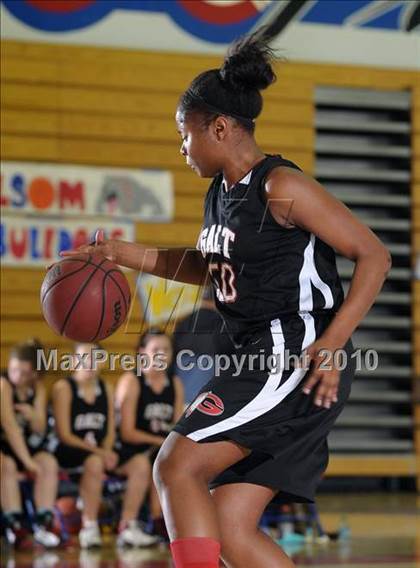 Thumbnail 1 in Galt vs. Reno (Lady Bulldogs Winter Classic) photogallery.