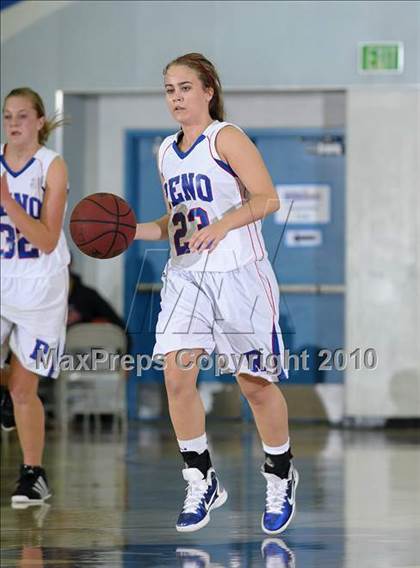 Thumbnail 2 in Galt vs. Reno (Lady Bulldogs Winter Classic) photogallery.