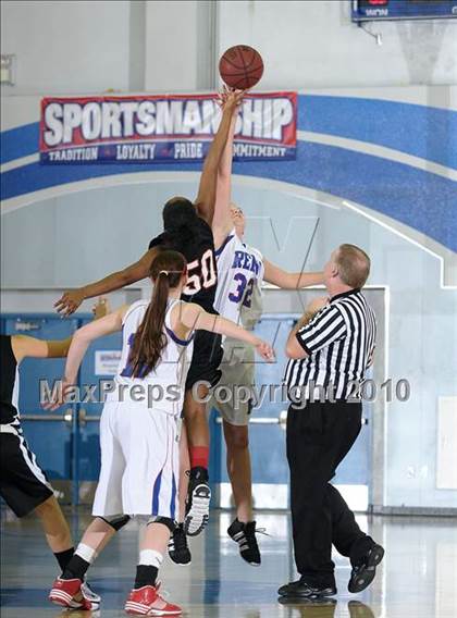 Thumbnail 1 in Galt vs. Reno (Lady Bulldogs Winter Classic) photogallery.
