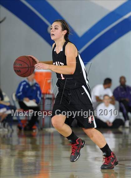 Thumbnail 1 in Galt vs. Reno (Lady Bulldogs Winter Classic) photogallery.