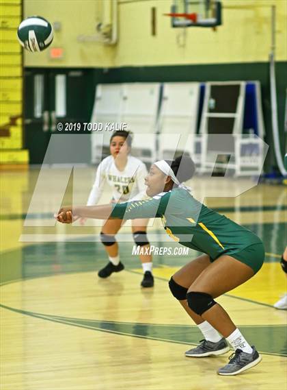 Thumbnail 3 in Bacon Academy @ New London (ECC Quarterfinal) photogallery.