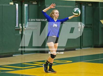 Thumbnail 1 in Bacon Academy @ New London (ECC Quarterfinal) photogallery.