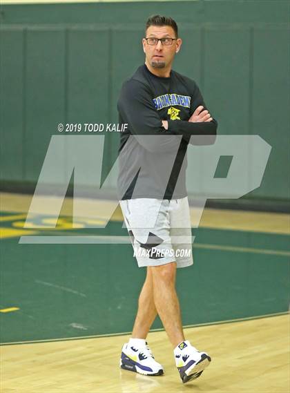 Thumbnail 2 in Bacon Academy @ New London (ECC Quarterfinal) photogallery.