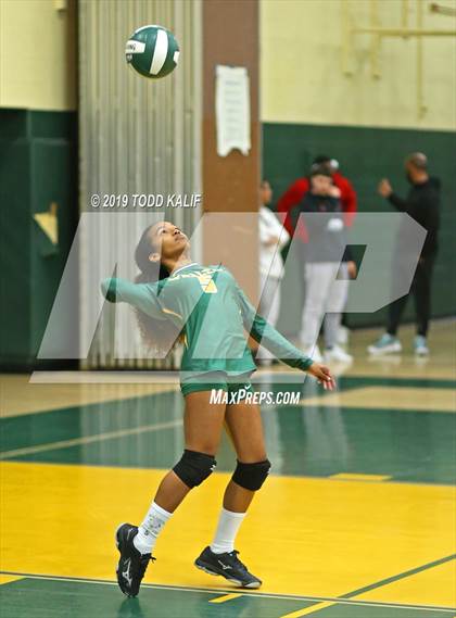 Thumbnail 1 in Bacon Academy @ New London (ECC Quarterfinal) photogallery.