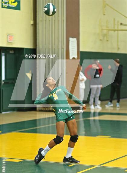Thumbnail 3 in Bacon Academy @ New London (ECC Quarterfinal) photogallery.