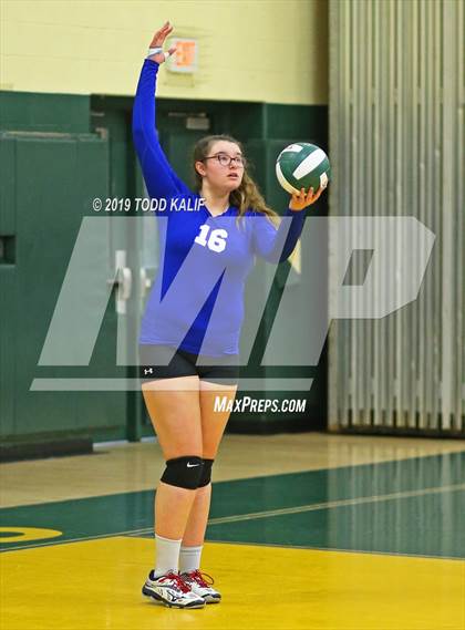 Thumbnail 3 in Bacon Academy @ New London (ECC Quarterfinal) photogallery.