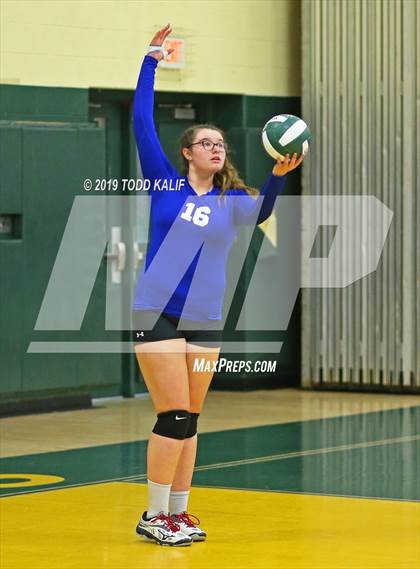 Thumbnail 1 in Bacon Academy @ New London (ECC Quarterfinal) photogallery.