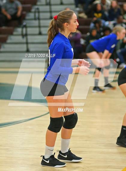 Thumbnail 3 in Bacon Academy @ New London (ECC Quarterfinal) photogallery.