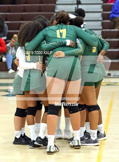 Thumbnail 3 in Bacon Academy @ New London (ECC Quarterfinal) photogallery.