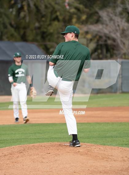 Thumbnail 3 in La Costa Canyon vs San Dieguito Academy (Scrimmage) photogallery.