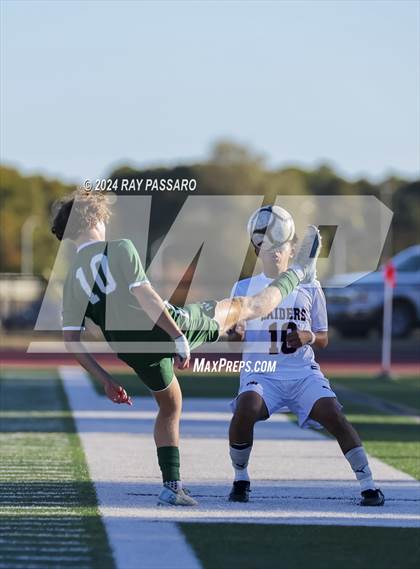 Thumbnail 3 in Patchogue Medford vs William Floyd photogallery.