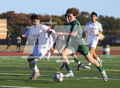 Thumbnail 3 in Patchogue Medford vs William Floyd photogallery.