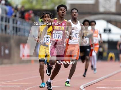 Thumbnail 1 in Penn Relays (4 X 400 Meter) photogallery.