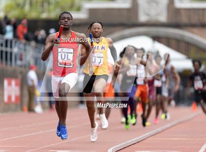 Thumbnail 3 in Penn Relays (4 X 400 Meter) photogallery.