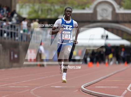 Thumbnail 3 in Penn Relays (4 X 400 Meter) photogallery.