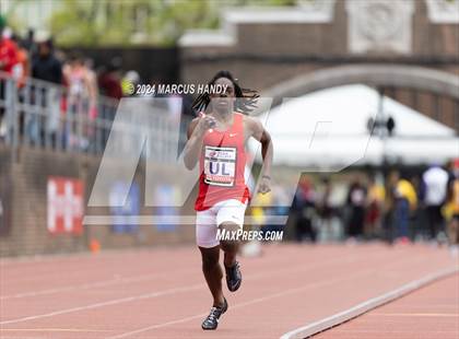 Thumbnail 3 in Penn Relays (4 X 400 Meter) photogallery.