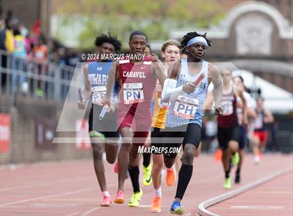 Thumbnail 2 in Penn Relays (4 X 400 Meter) photogallery.