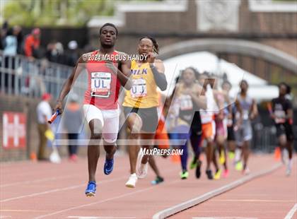 Thumbnail 2 in Penn Relays (4 X 400 Meter) photogallery.