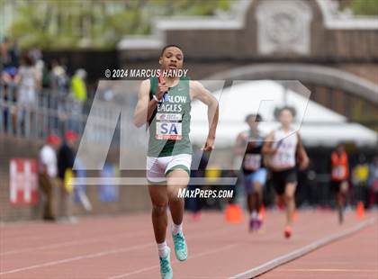 Thumbnail 2 in Penn Relays (4 X 400 Meter) photogallery.