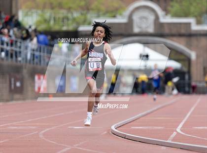 Thumbnail 1 in Penn Relays (4 X 400 Meter) photogallery.
