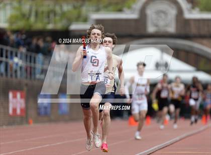 Thumbnail 2 in Penn Relays (4 X 400 Meter) photogallery.