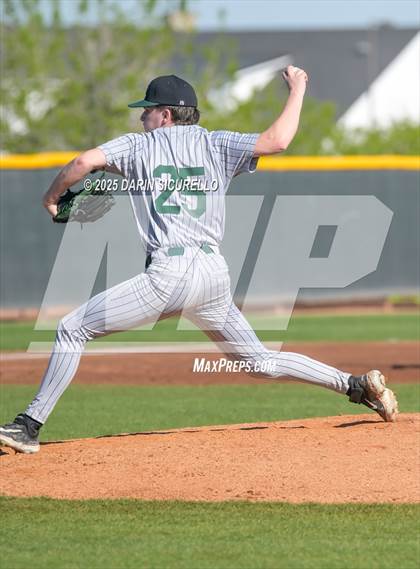 Thumbnail 3 in Santa Barbara vs. Summit (Coach Bob Invitational) photogallery.