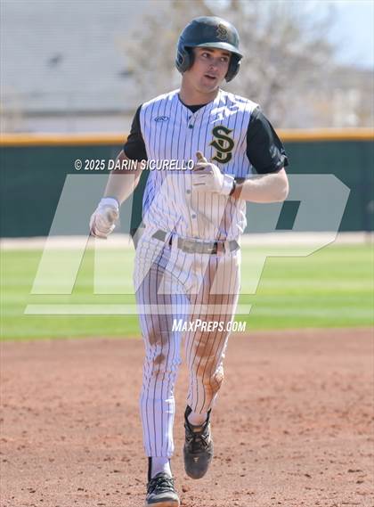 Thumbnail 2 in Santa Barbara vs. Summit (Coach Bob Invitational) photogallery.