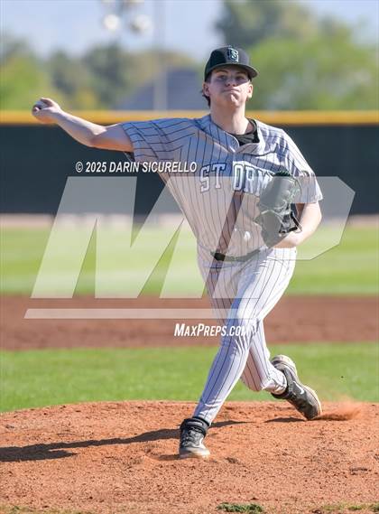 Thumbnail 1 in Santa Barbara vs. Summit (Coach Bob Invitational) photogallery.