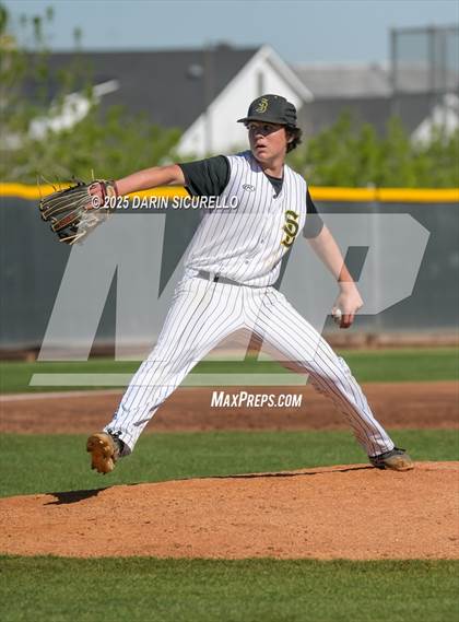 Thumbnail 3 in Santa Barbara vs. Summit (Coach Bob Invitational) photogallery.