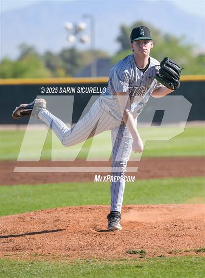 Thumbnail 2 in Santa Barbara vs. Summit (Coach Bob Invitational) photogallery.