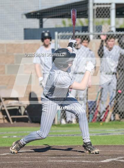 Thumbnail 3 in Santa Barbara vs. Summit (Coach Bob Invitational) photogallery.