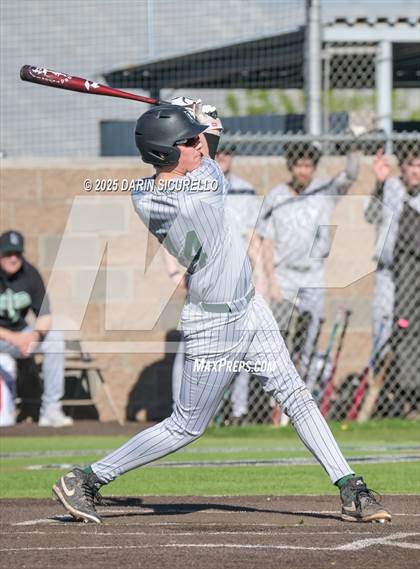 Thumbnail 2 in Santa Barbara vs. Summit (Coach Bob Invitational) photogallery.