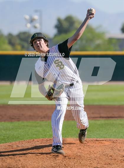 Thumbnail 2 in Santa Barbara vs. Summit (Coach Bob Invitational) photogallery.