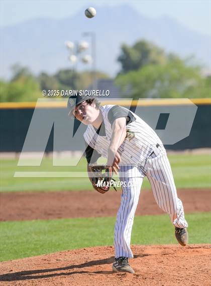 Thumbnail 1 in Santa Barbara vs. Summit (Coach Bob Invitational) photogallery.