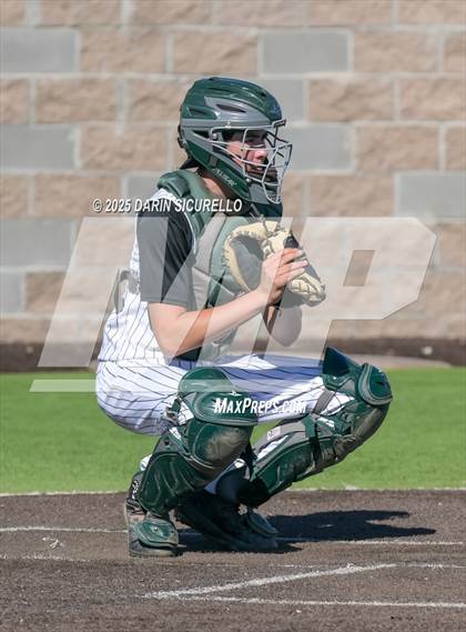 Thumbnail 3 in Santa Barbara vs. Summit (Coach Bob Invitational) photogallery.