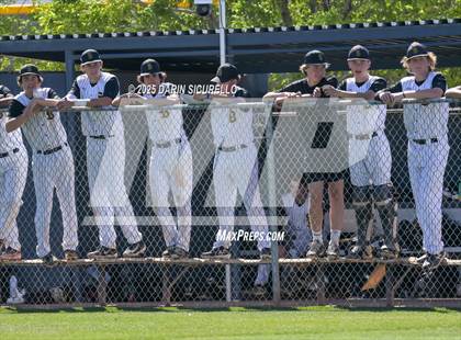 Thumbnail 2 in Santa Barbara vs. Summit (Coach Bob Invitational) photogallery.