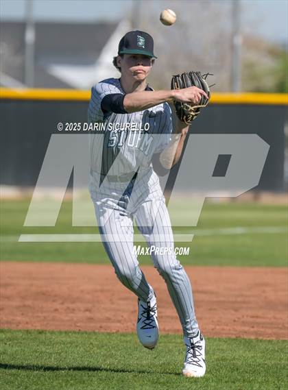 Thumbnail 3 in Santa Barbara vs. Summit (Coach Bob Invitational) photogallery.
