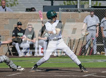 Thumbnail 3 in Santa Barbara vs. Summit (Coach Bob Invitational) photogallery.