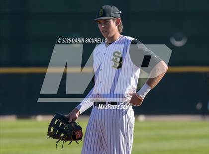 Thumbnail 3 in Santa Barbara vs. Summit (Coach Bob Invitational) photogallery.