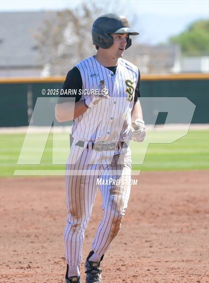 Thumbnail 2 in Santa Barbara vs. Summit (Coach Bob Invitational) photogallery.