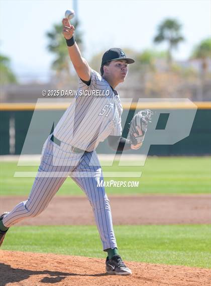 Thumbnail 2 in Santa Barbara vs. Summit (Coach Bob Invitational) photogallery.